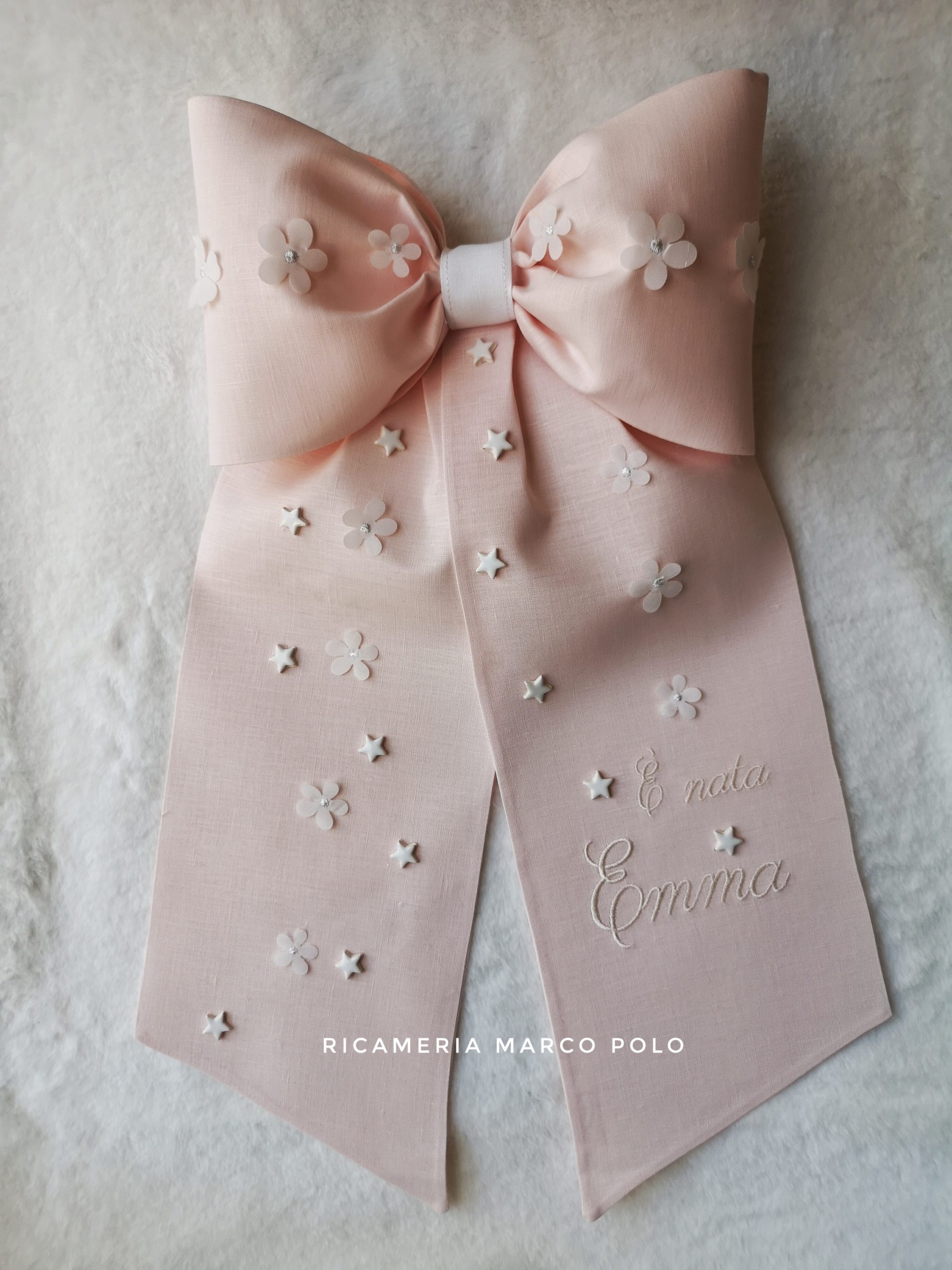 Fiocco semplice con fiori e stelle rosa - Ricameria Marco Polo